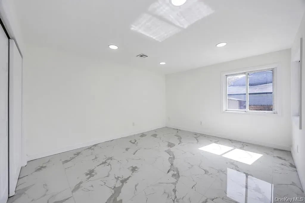 8 Grand Canyon Ln
