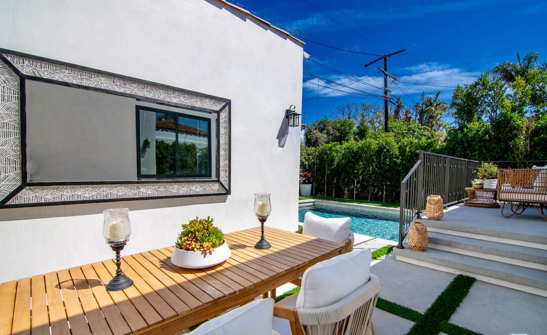 Zenith Estate, S La Jolla Ave, 90048