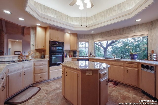 8 Darby Glen