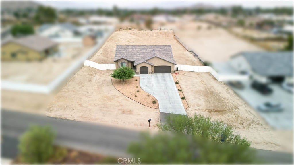 15325 Myalon Rd