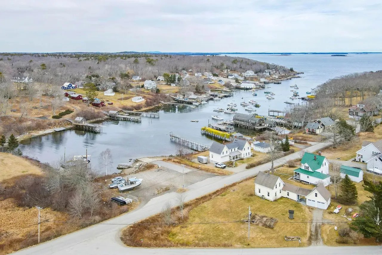 New Listing! 10 Leeman Hill Road, Bristol, ME 04554 – $675,000