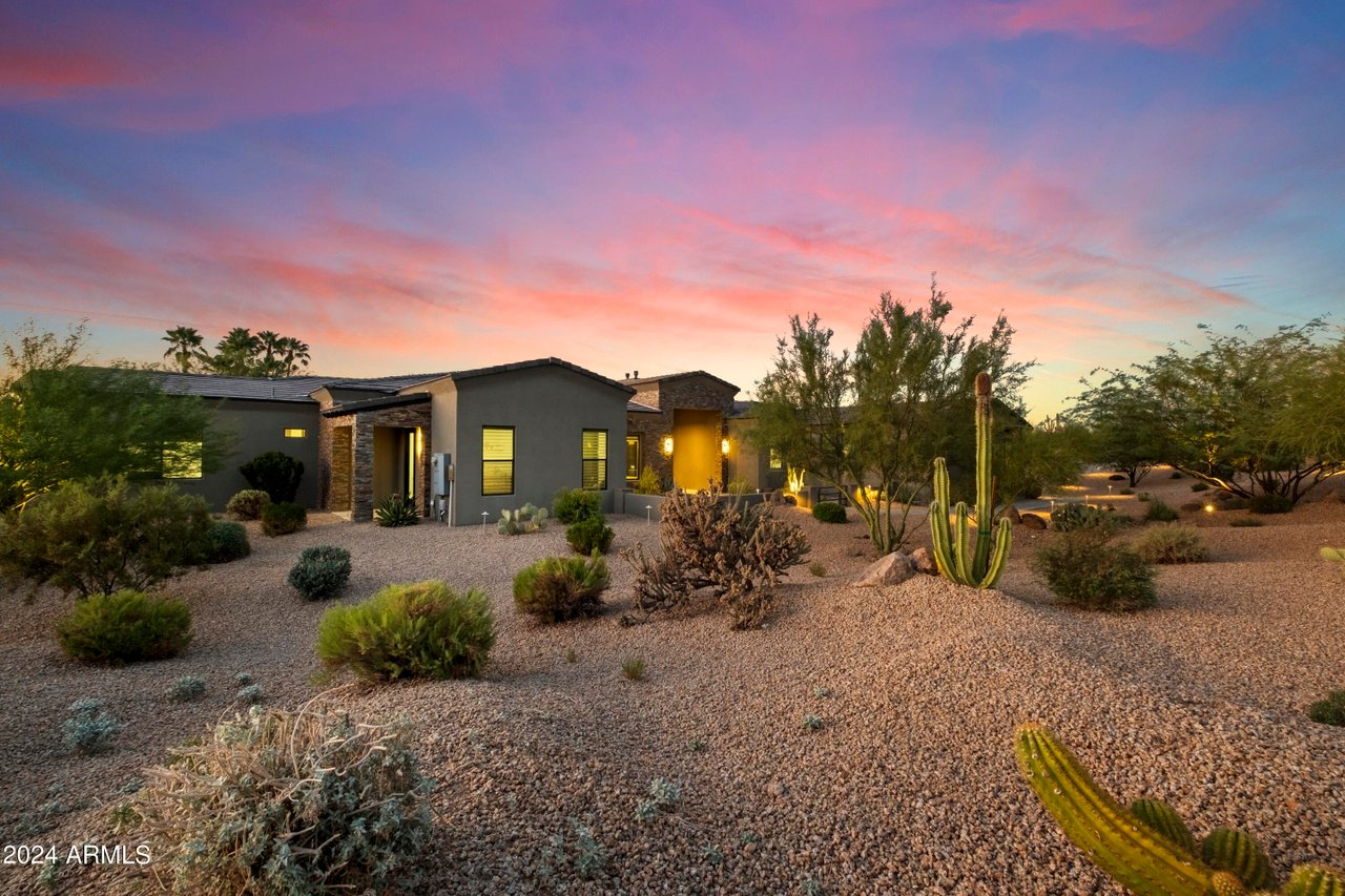 8742 E Woodley Way