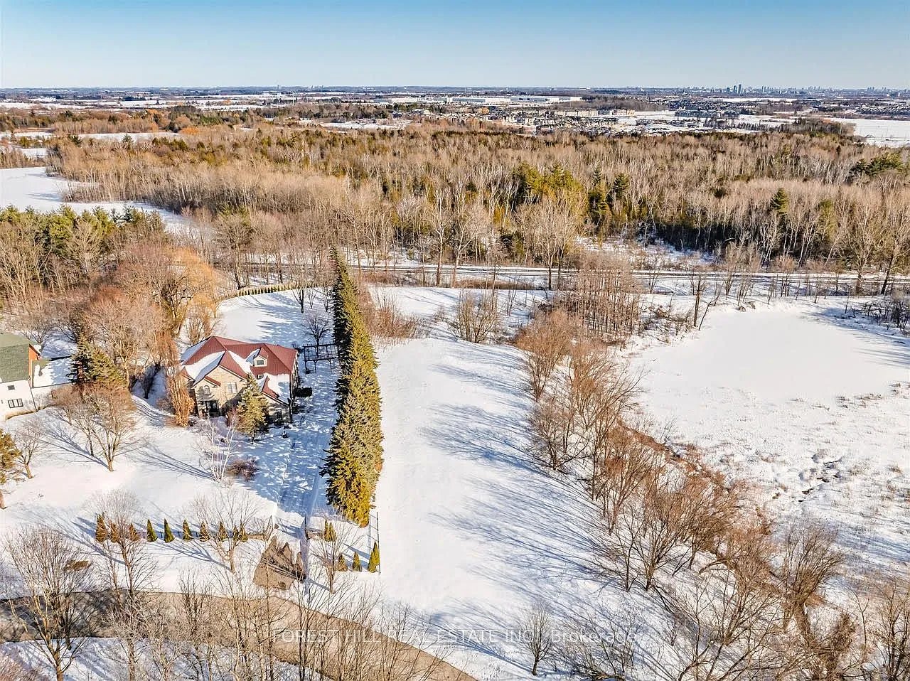 29 Country Heights Dr