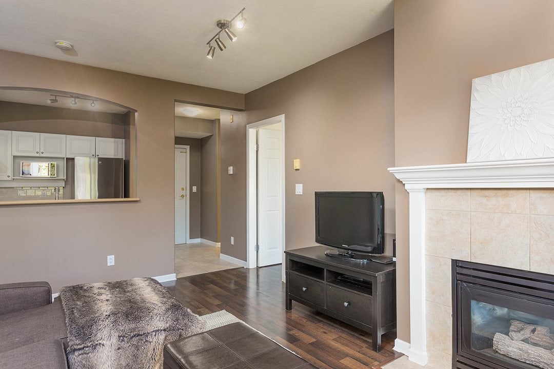 315-3608 Deercrest Dr
