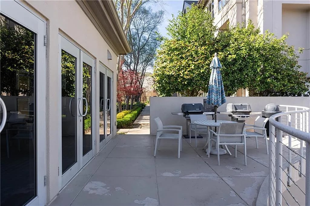 3475 Oak Valley Rd NE APT 2820