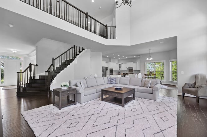42438 Black Talon Court