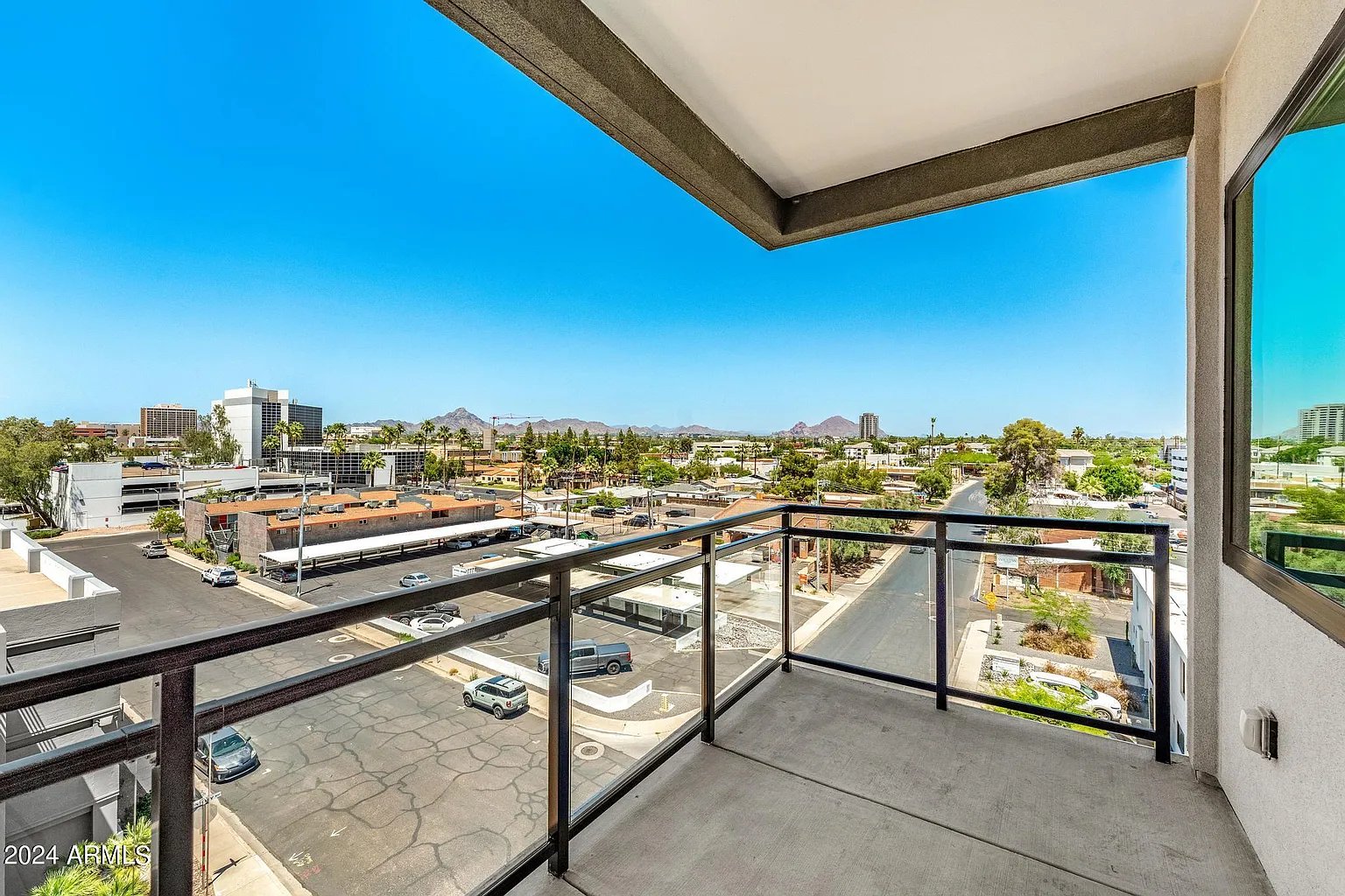 3131 N CENTRAL Avenue, 3015, Phoenix Unit: 3015