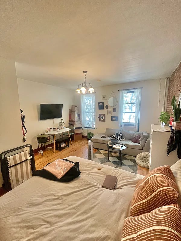 788 Park Place 10