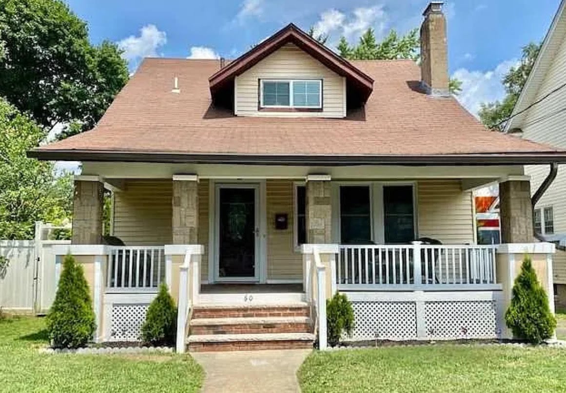 60 Lester Ave