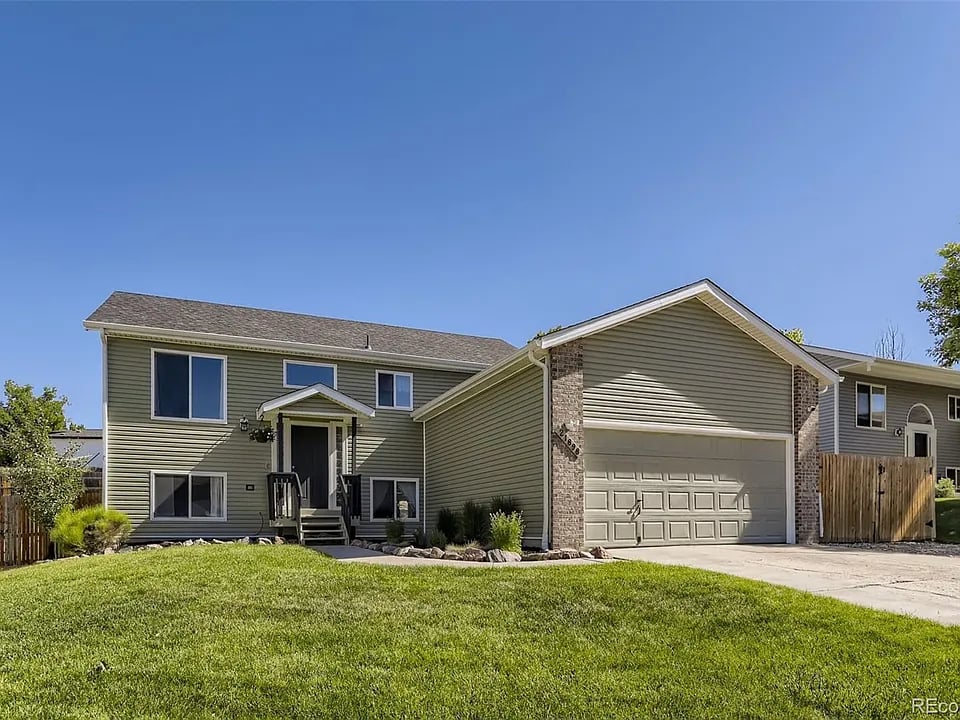 21898 E Alamo Ln
