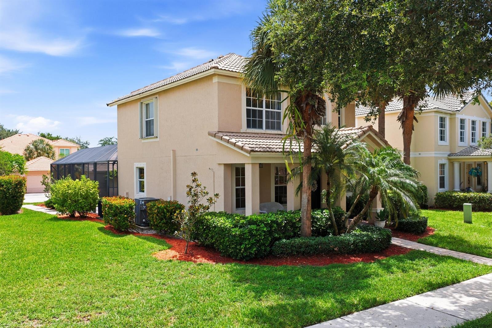 8113 Bautista Way