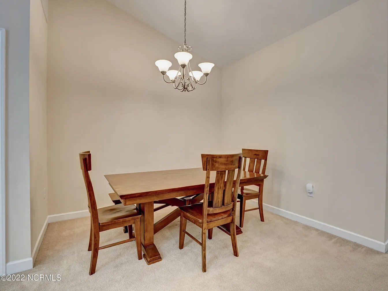 5138 Christian Dr