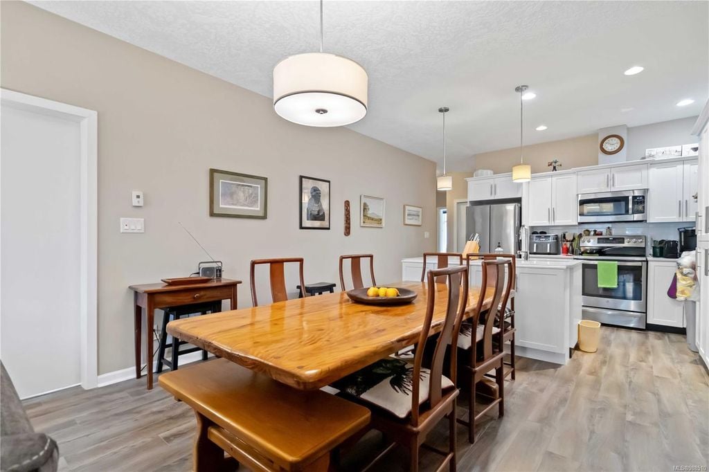 2471 Fern Wy