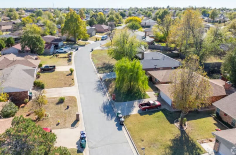 How Do I Make My Offer Stand Out in the Oklahoma City Real Estate Market?