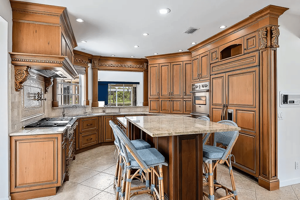 313 Eagleton Golf Dr