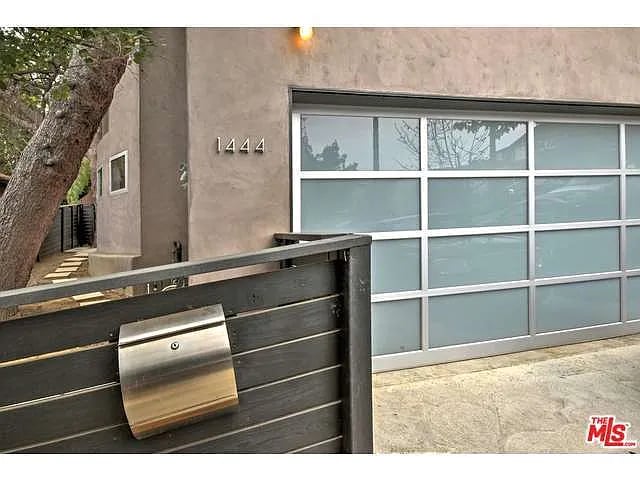 1444 Angelus Ave