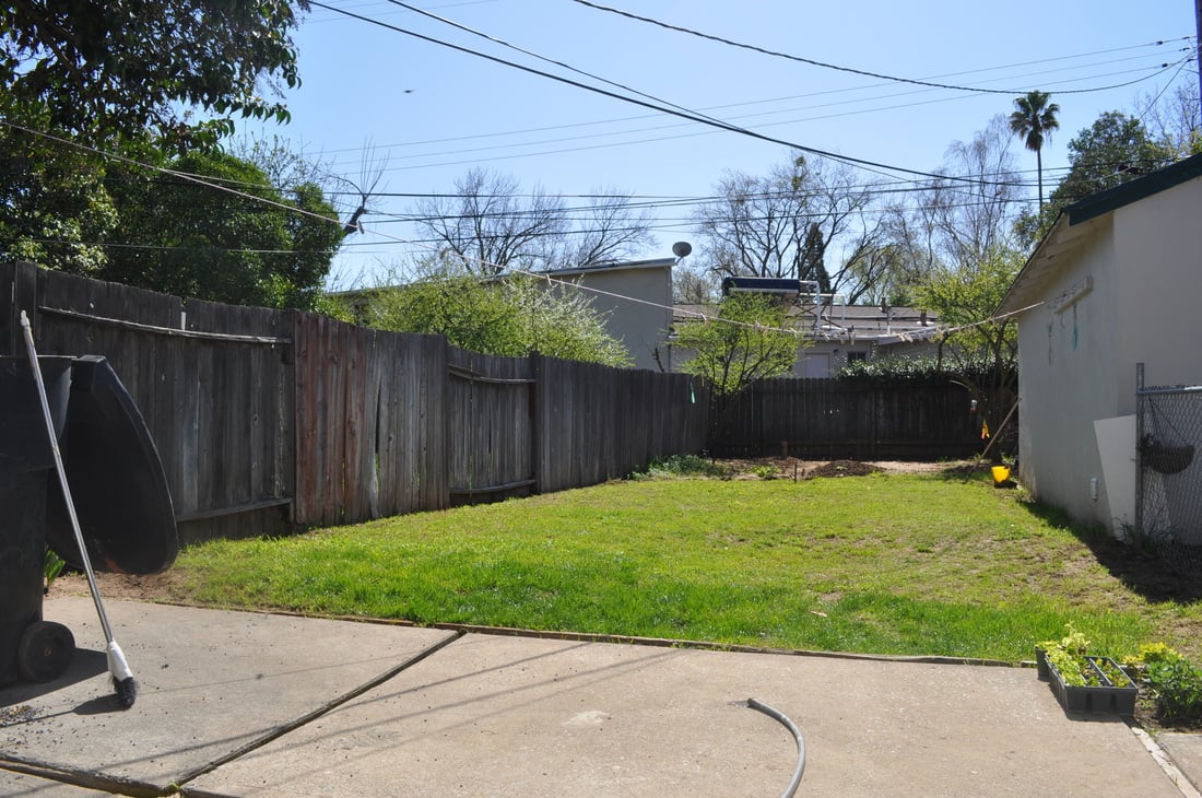 Duplex for Sale on Arden Way, Right on The Border of Arden Park!