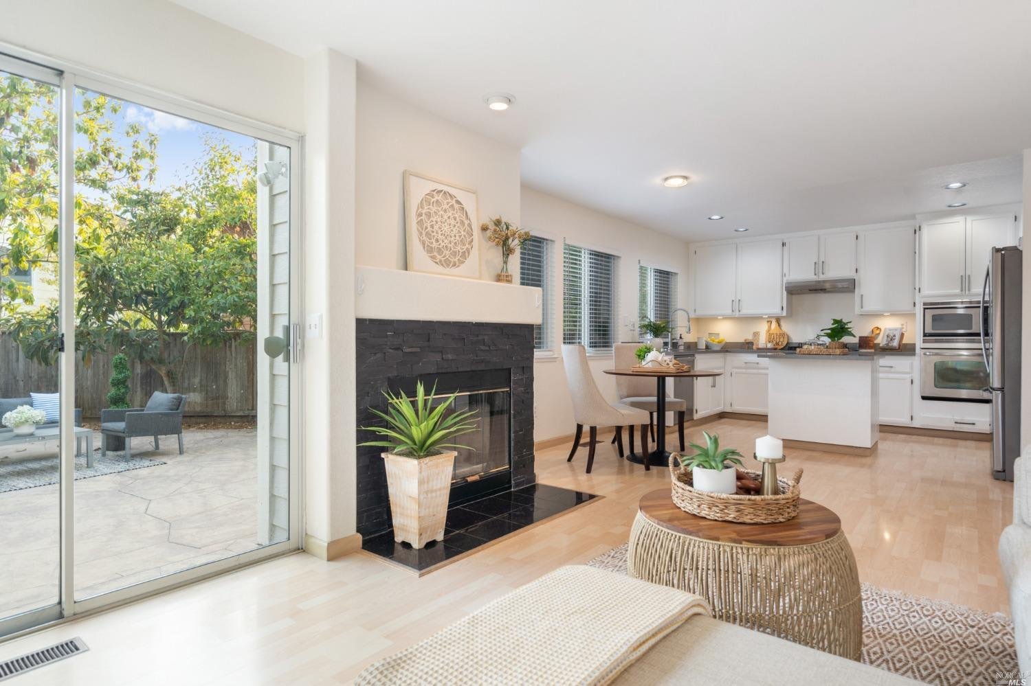 1710 Silverado Cir Petaluma CA 94954