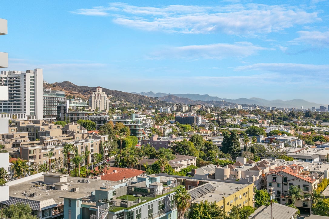 1155 N La Cienega Blvd #1006