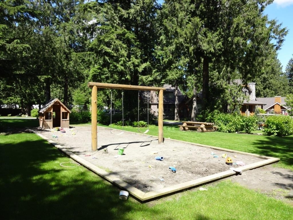 1744 Painted Willow Wy