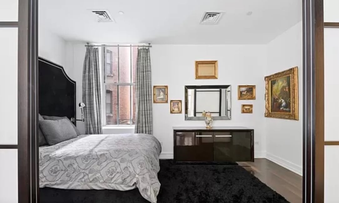 147 Waverly Place 1-E
