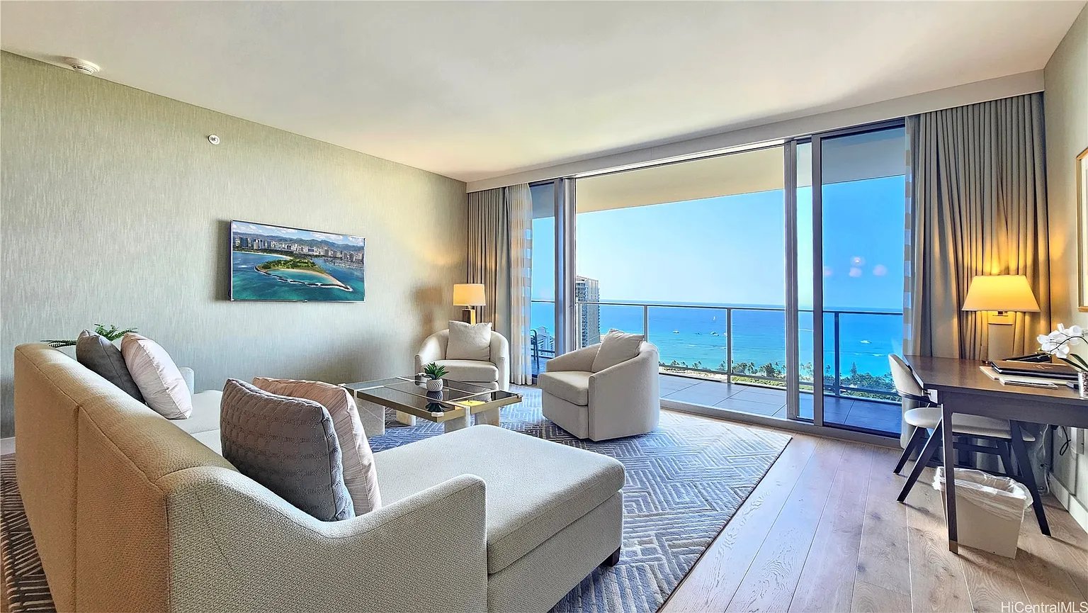 383 Kalaimoku St, #3502