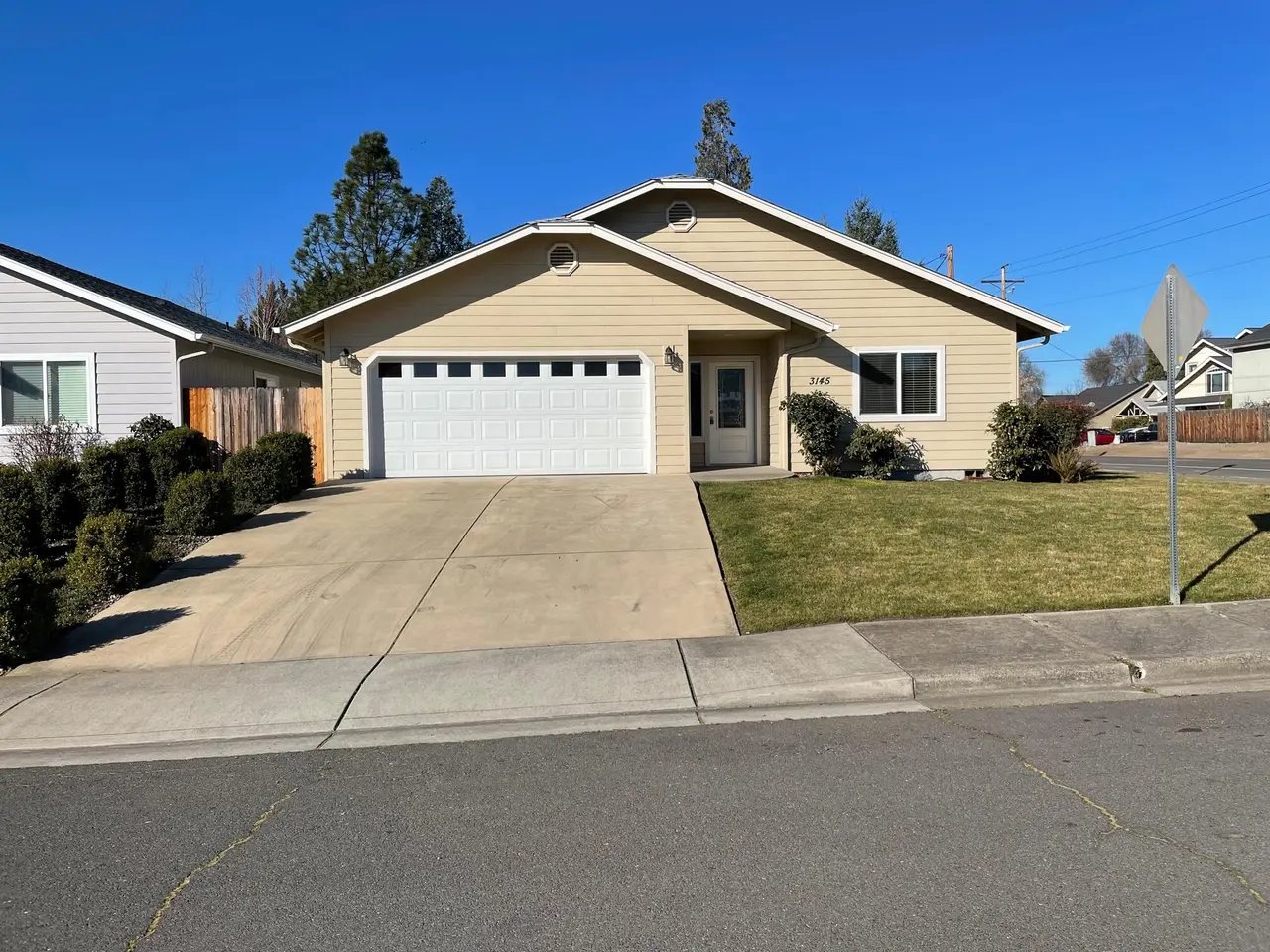 3145 Circlewood Dr