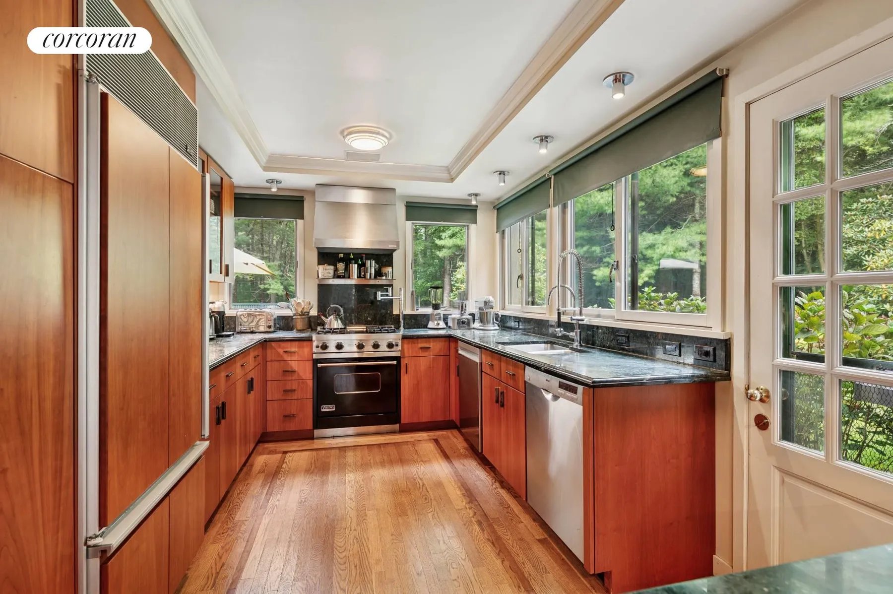 5 White Pine Rd