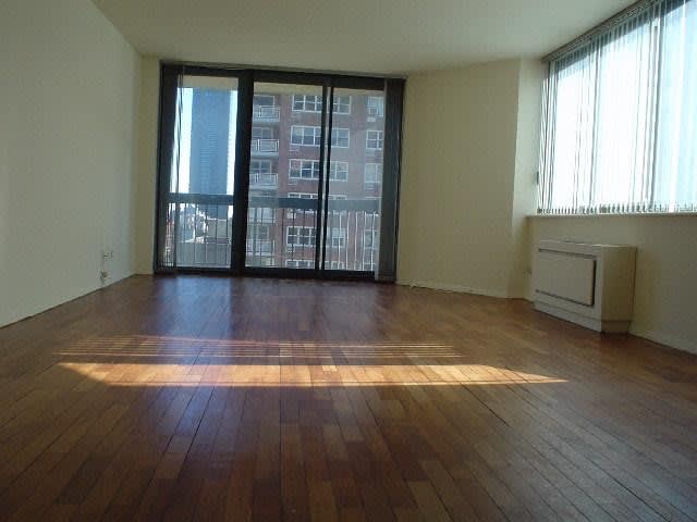 330 East 75th St, 7B