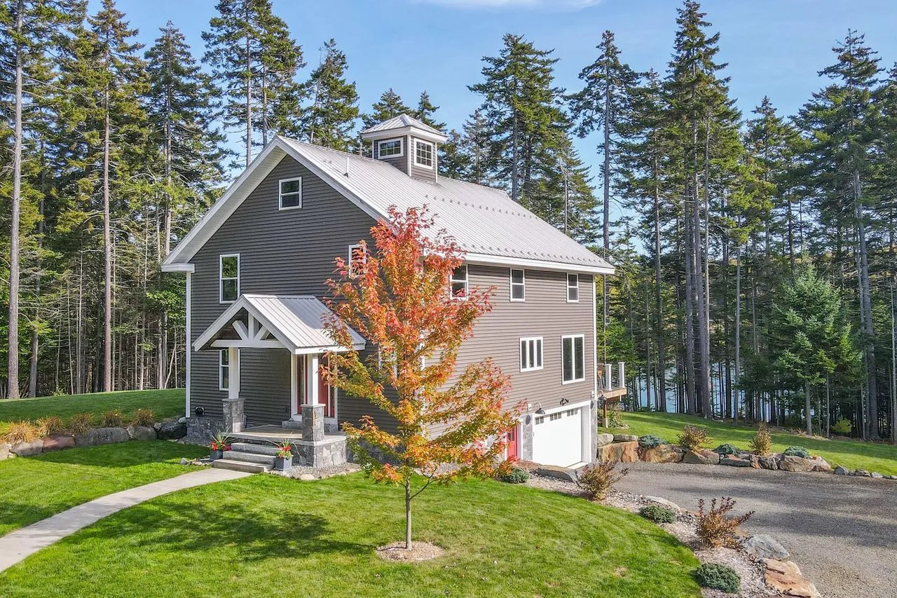 New Listing! 2 Treasure Point Road, Saint George, Maine – $779,000