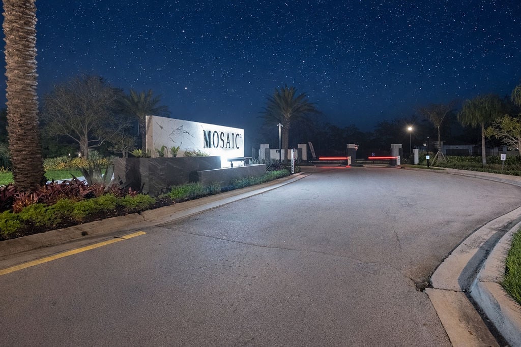 2293 SE Canopy Cove Lane