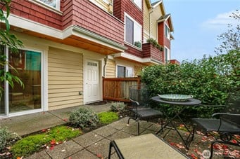 358 NW Market Street