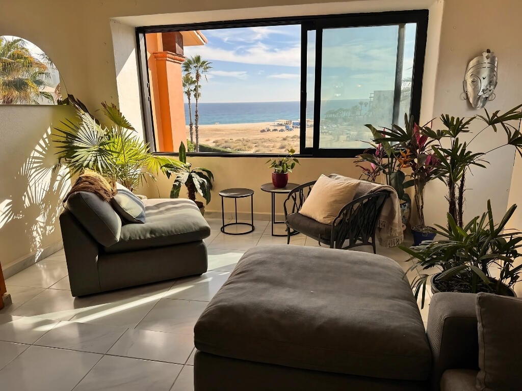 Discover Your Oceanfront Oasis in San Juan Corredor