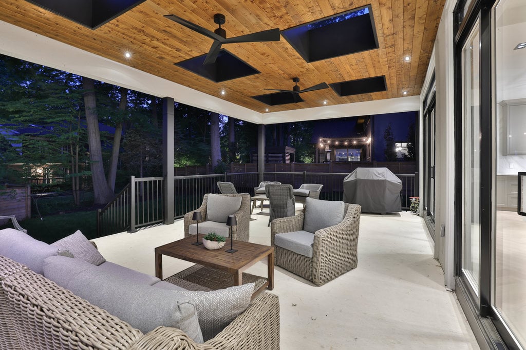 1380 Birchwood Heights Dr