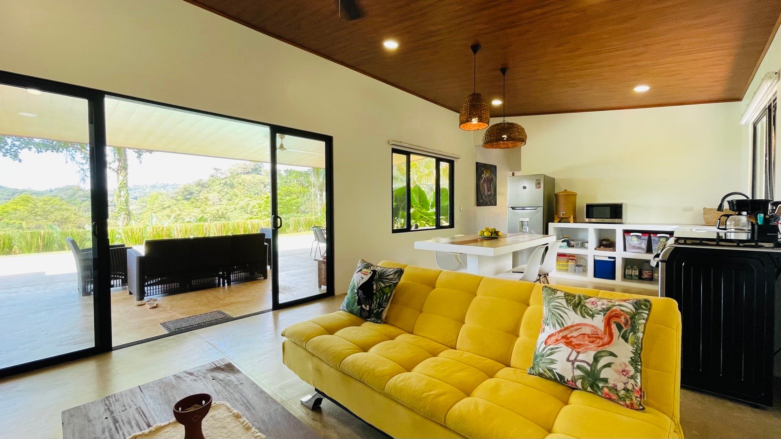 Brand New Modern Home in a Private Tropical Setting - Tres Rios