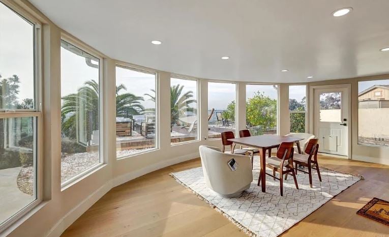 4107 Cole Way san diego, CA 92117