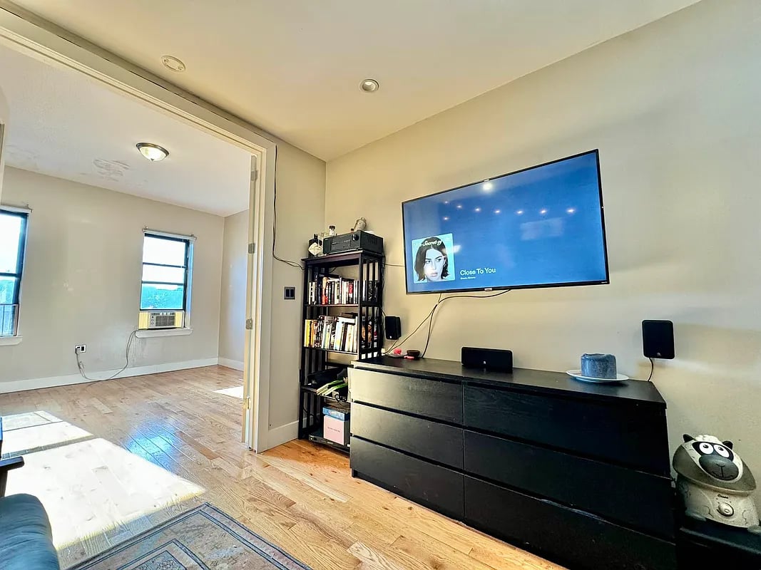 673 Classon Avenue 4L