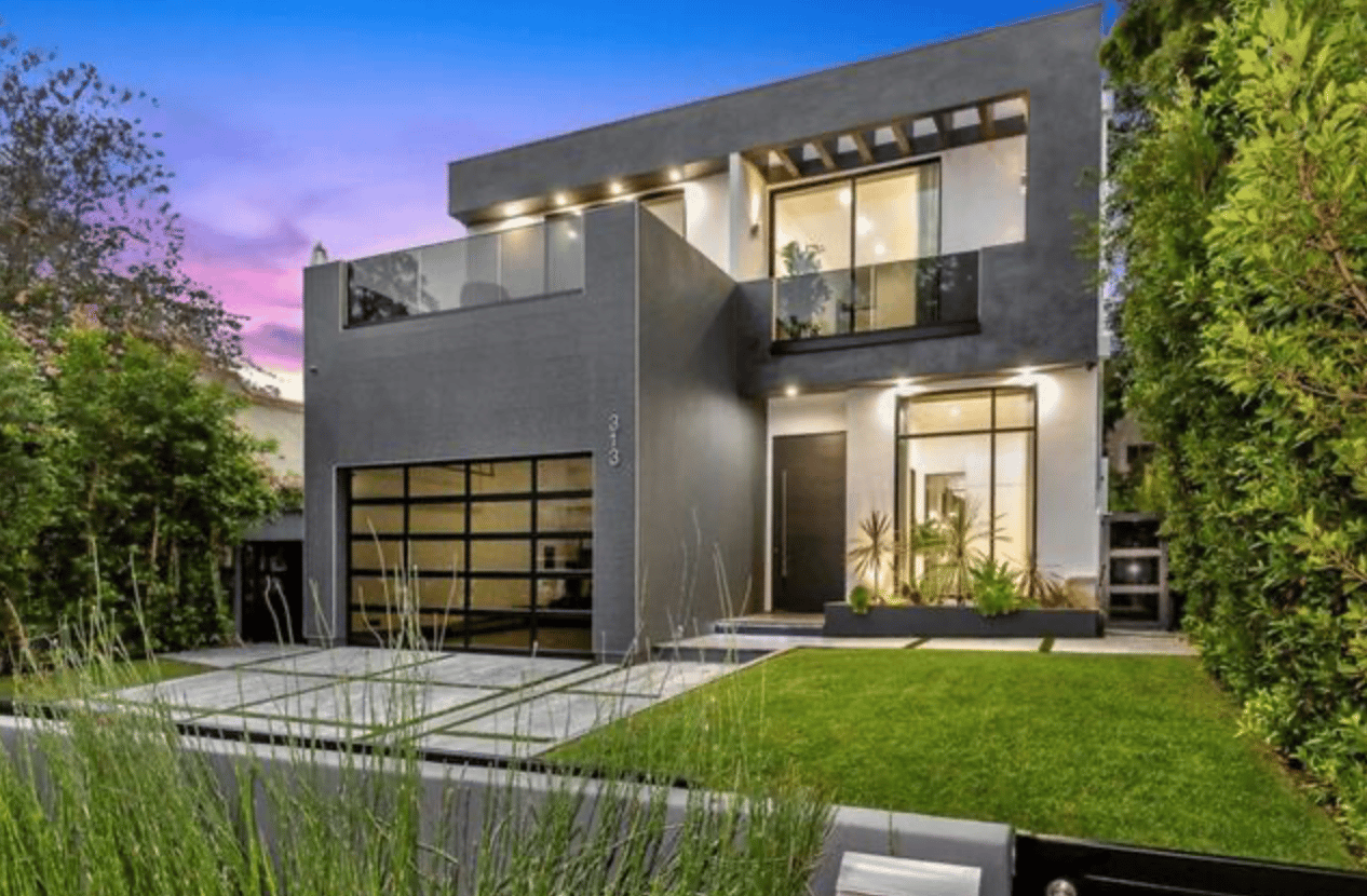 Gated new architectural master piece