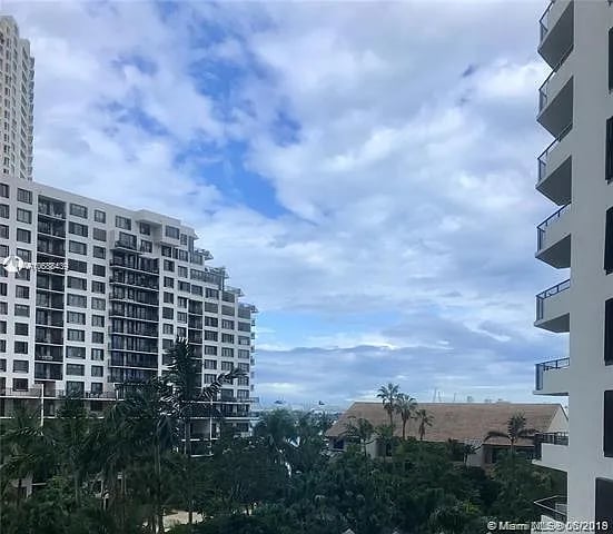 520 Brickell Key Dr #A616