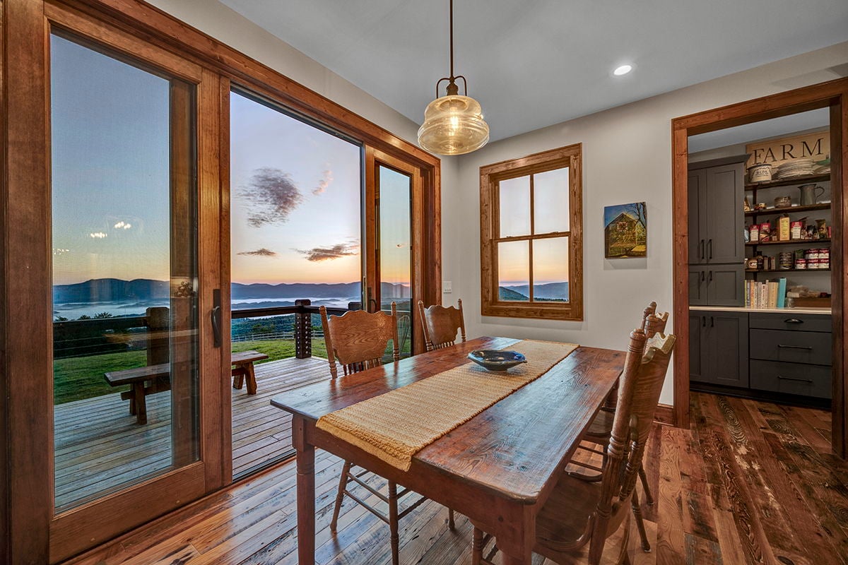 Sorrel Sky Farm Luxury Mountain Equestrian Estate