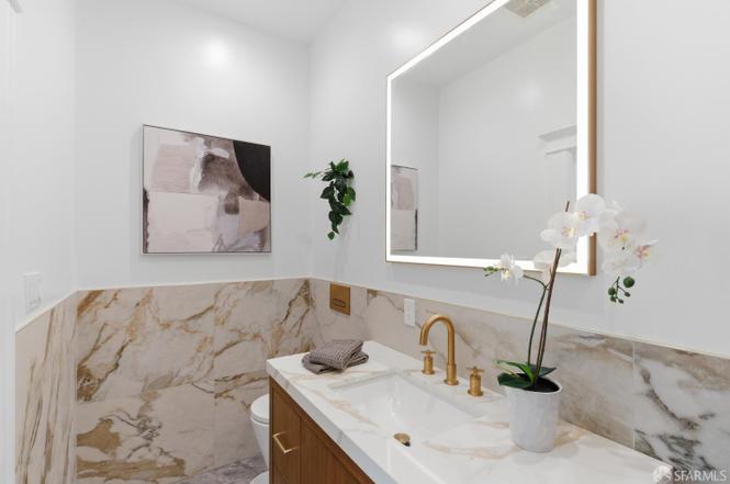 18-22 Sanchez St #20