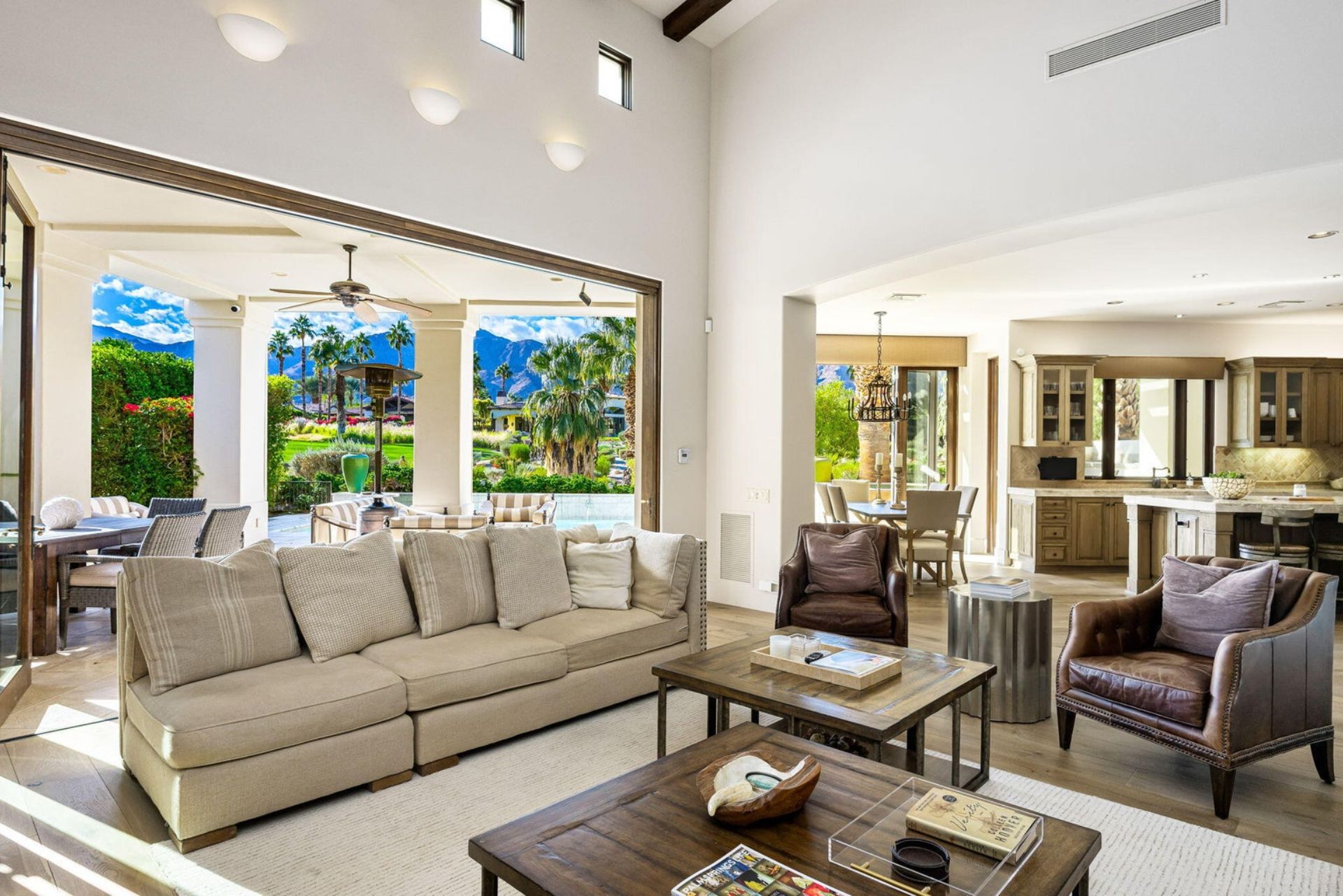 52705 Claret Cove