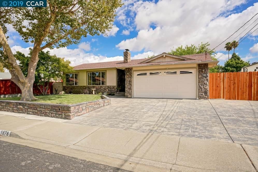 1878 Larkspur Ct
