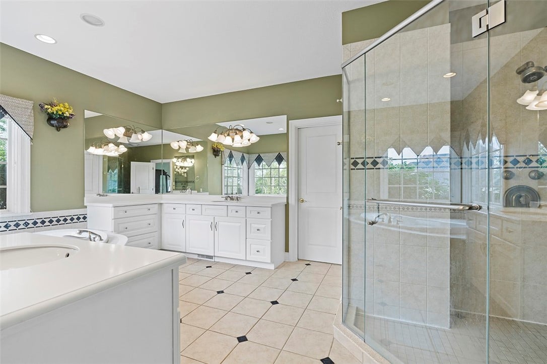 529 Salem Heights Dr