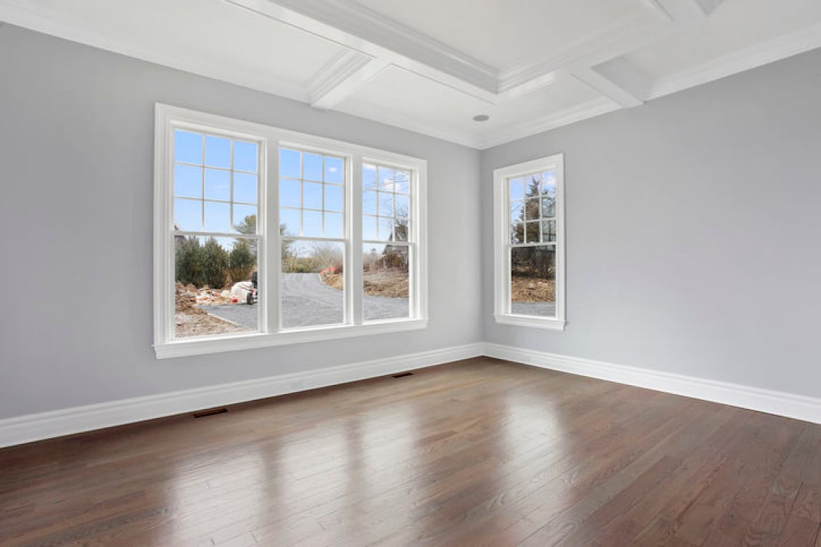 Diamon Court Traditional