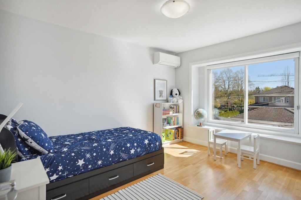 116 W 46th Ave