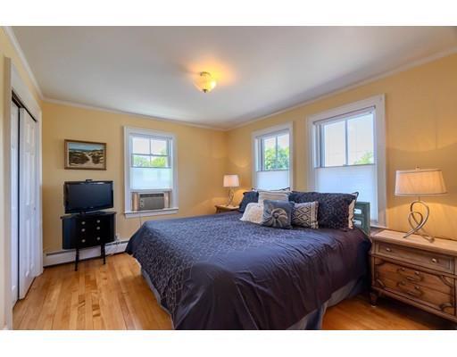 15 Ferry Rd