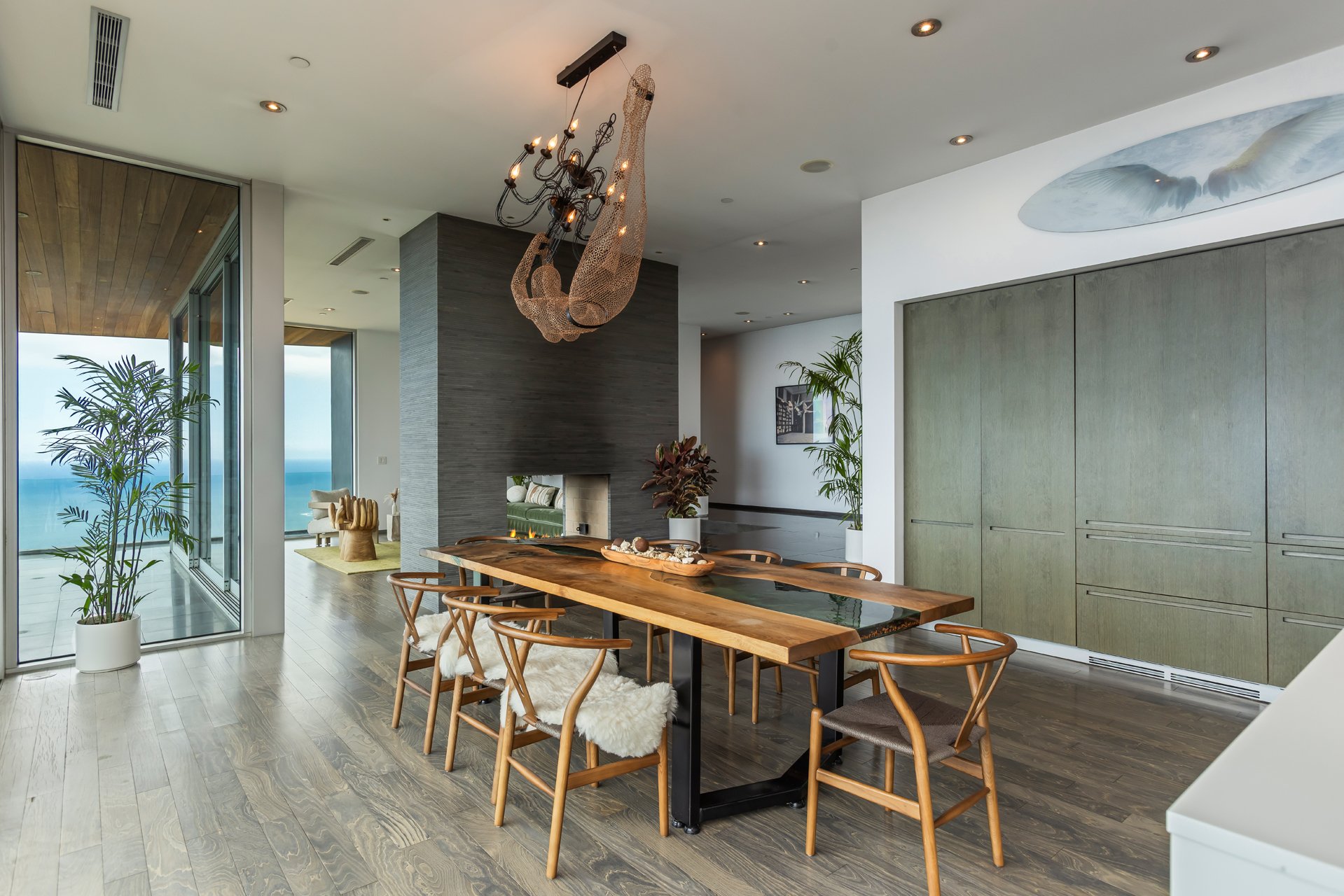 Casa Azure by Oraklus