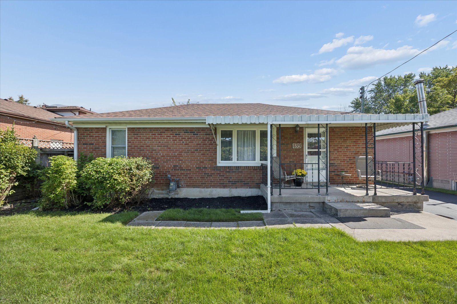 139 Elinor Avenue, Toronto