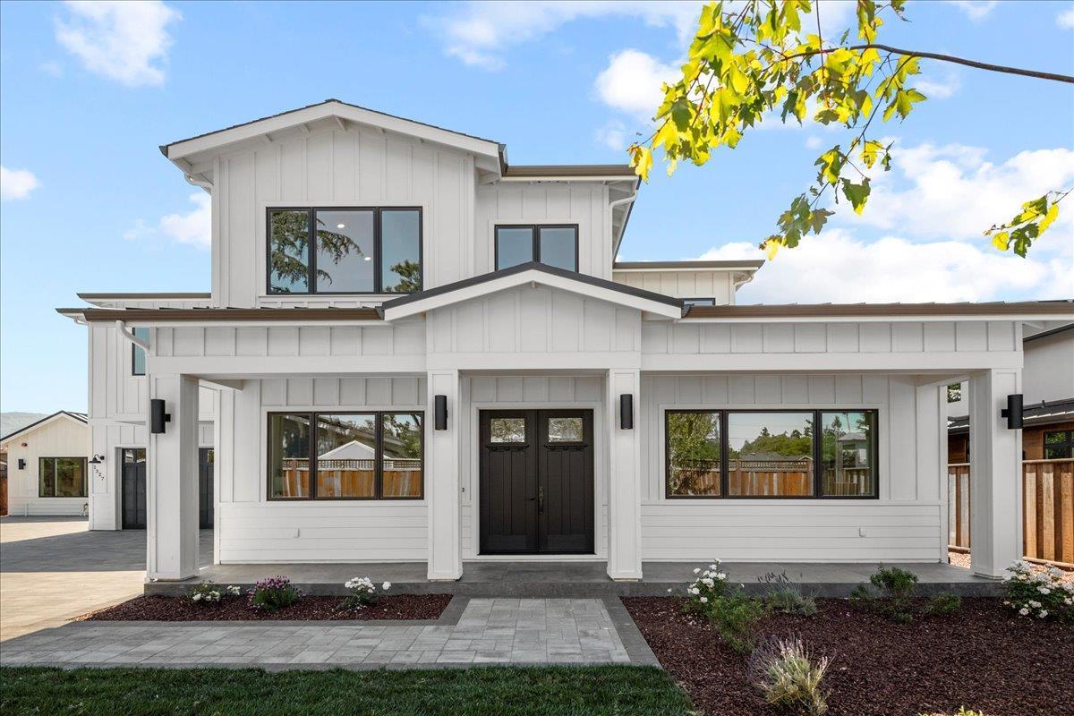 1327 Burrows Rd